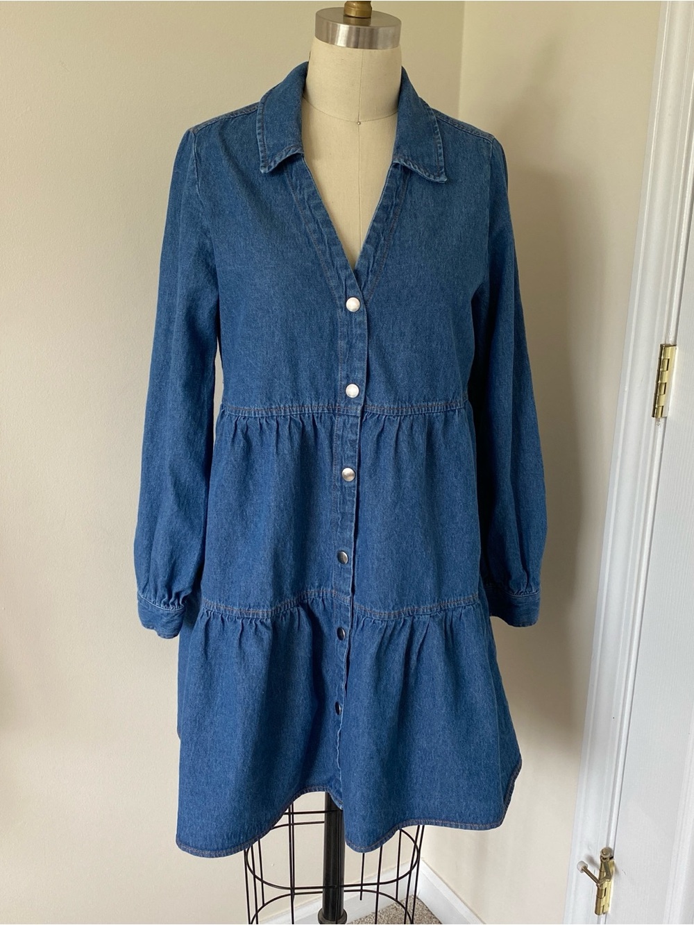 Zara Blue Denim Tiered Shirtdress Snap front